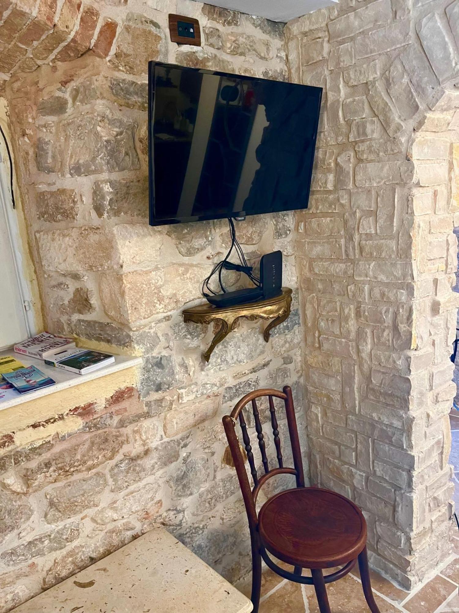Apartment Venus Of The Palace - New Renovated Split Exterior foto