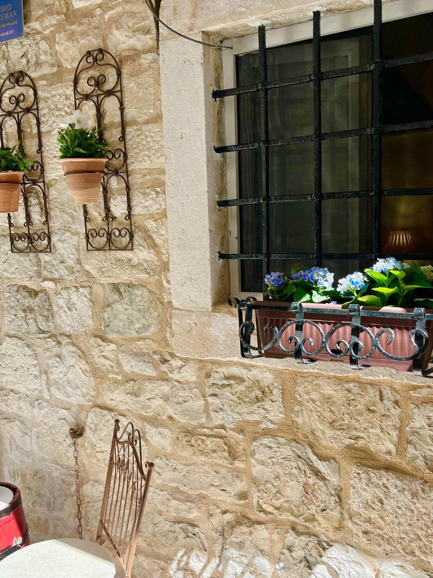 Apartment Venus Of The Palace - New Renovated Split Exterior foto