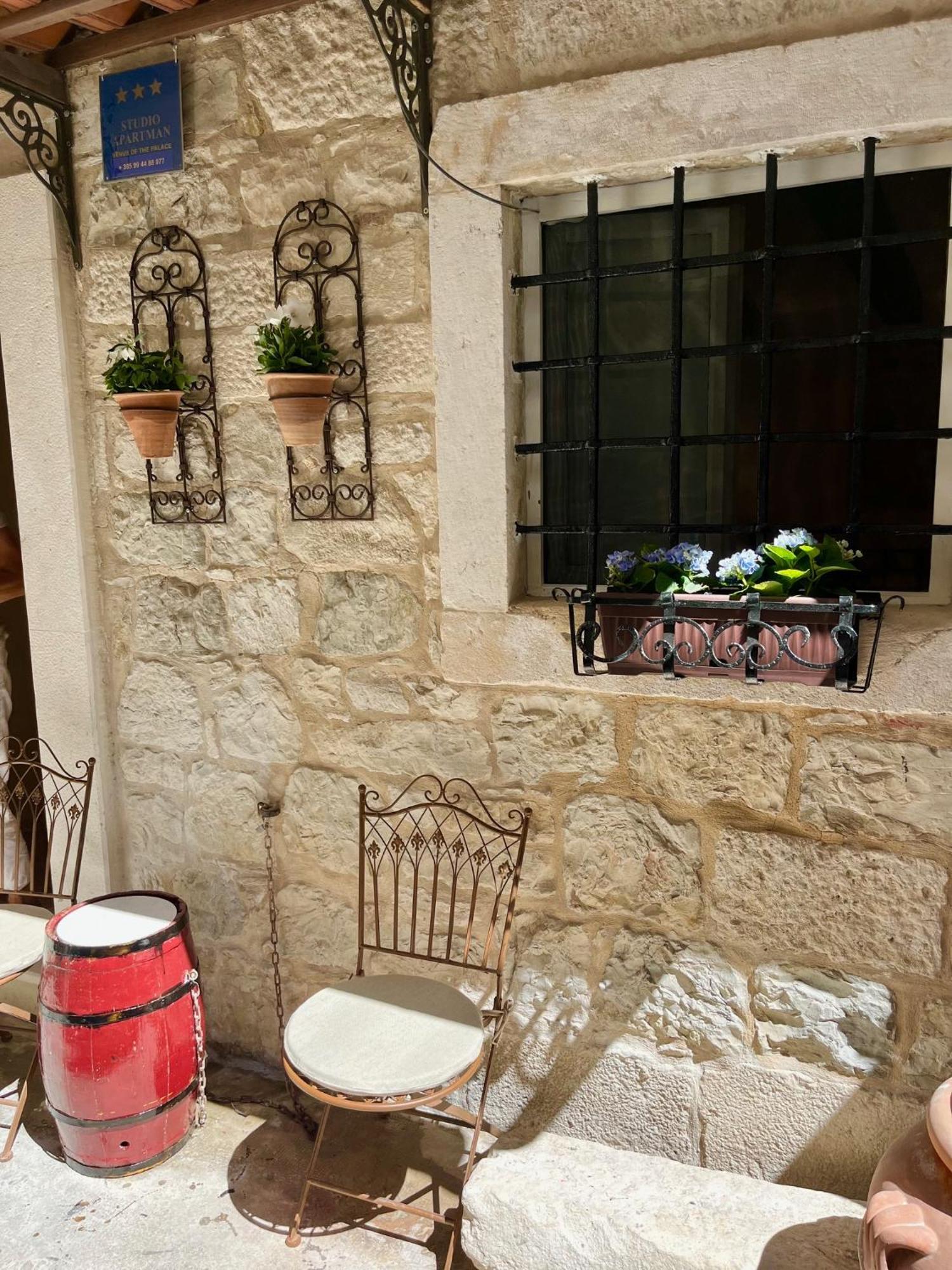 Apartment Venus Of The Palace - New Renovated Split Exterior foto